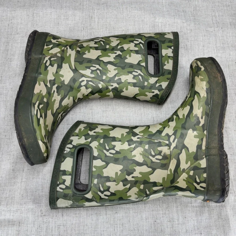 Bogs Kids Rain Boots Army Camo Green Rubber Waterproof Pull On Youth Size 4